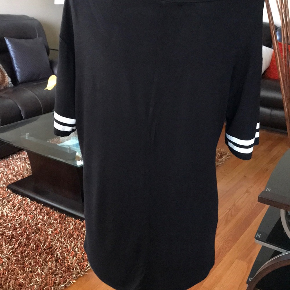 Top - Picture 4 of 4